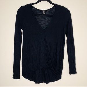 F21 | Black Sheer Long Sleeve V-Neck Top - XS